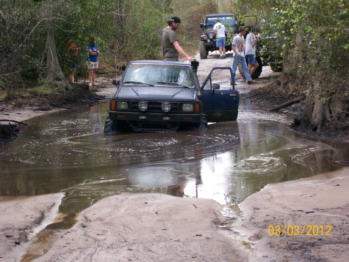 2012-Mar-03HGR4X4Richloam 113